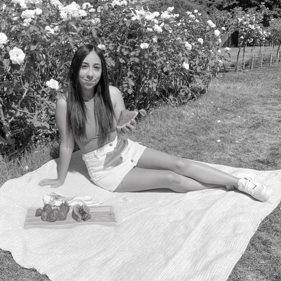 Meet your Posher, Maribel - Picture 4 of 5